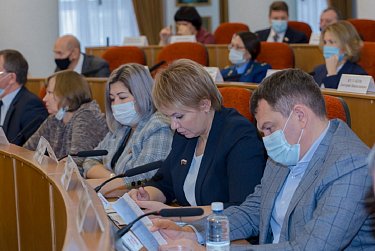 Проект бюджета проходит первое чтение